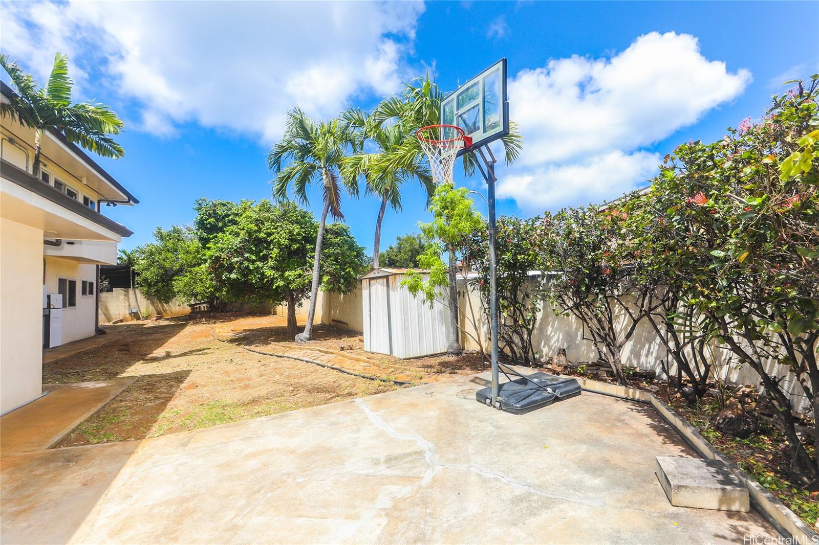 736  Ulili Street Kahala Area, Diamond Head home - photo 24 of 25