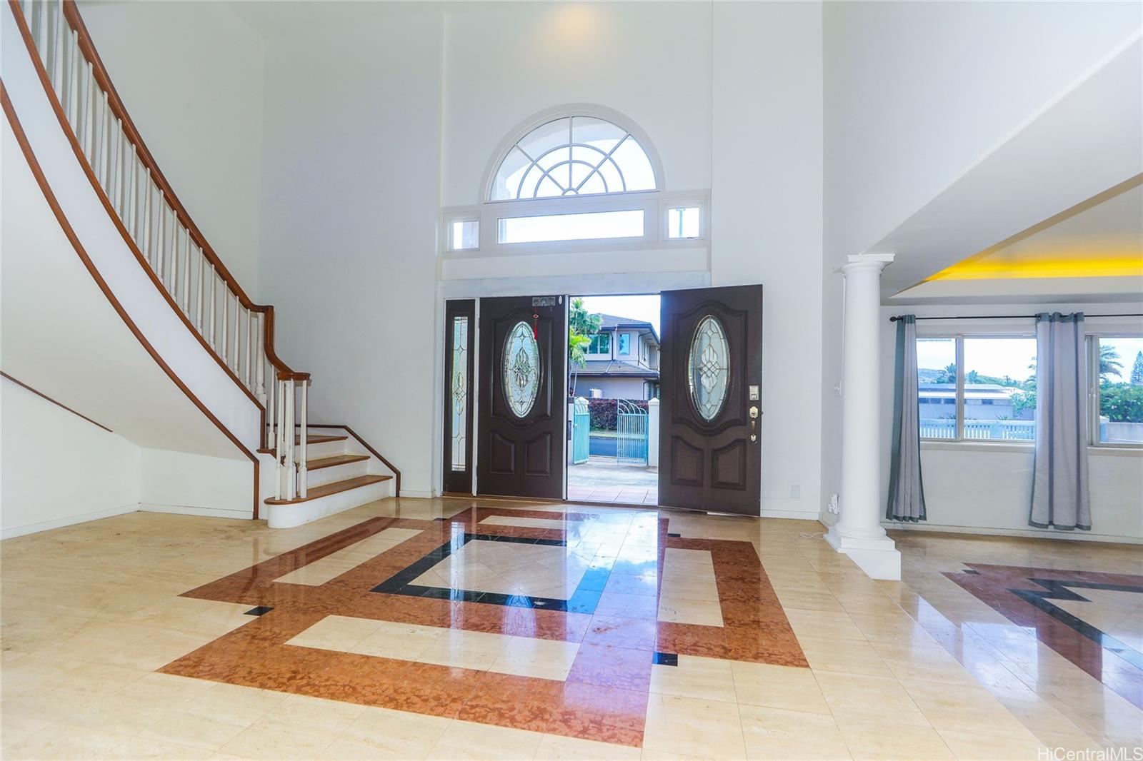 736  Ulili Street Kahala Area, Diamond Head home - photo 7 of 25