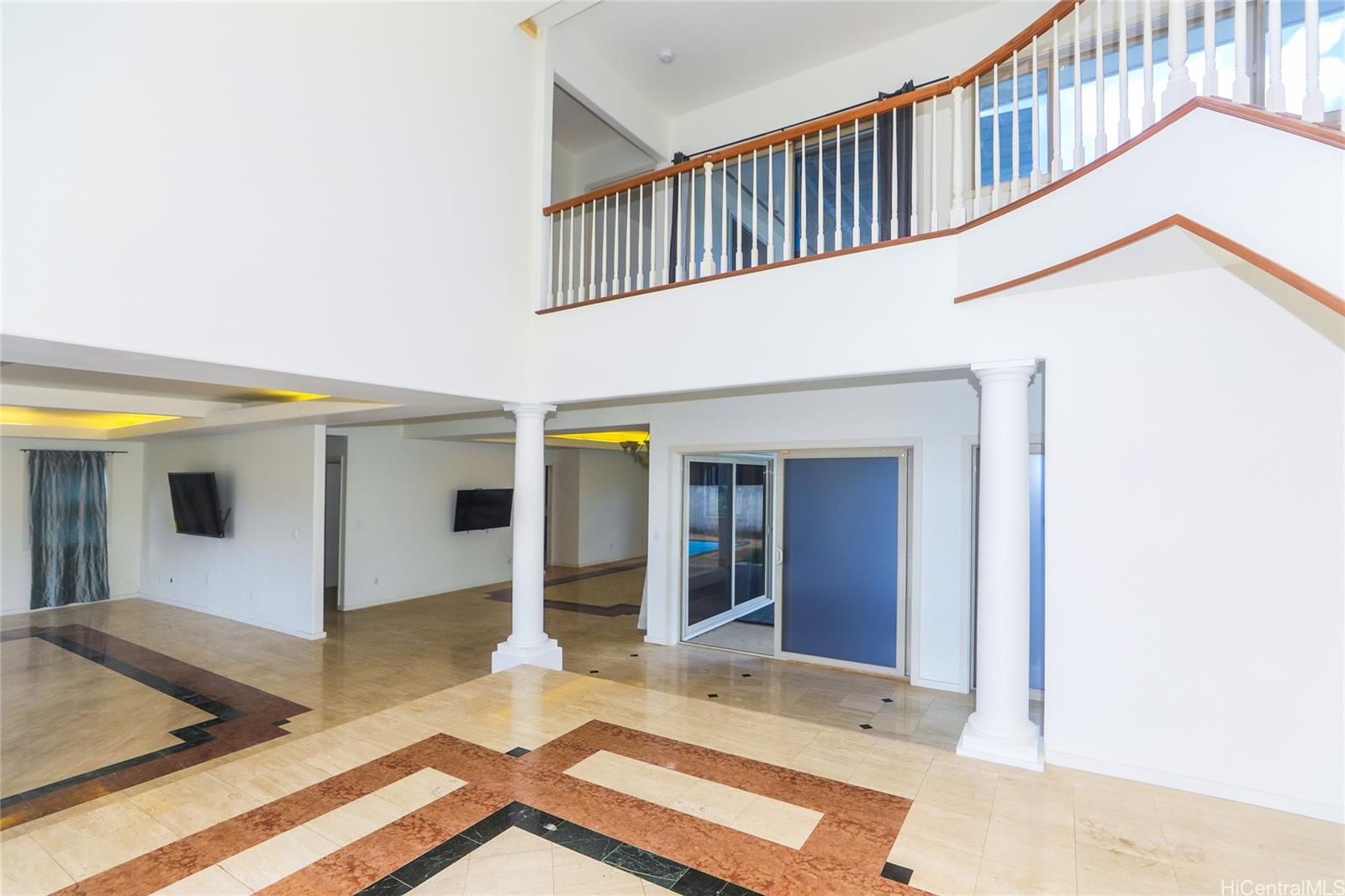 736  Ulili Street Kahala Area, Diamond Head home - photo 8 of 25