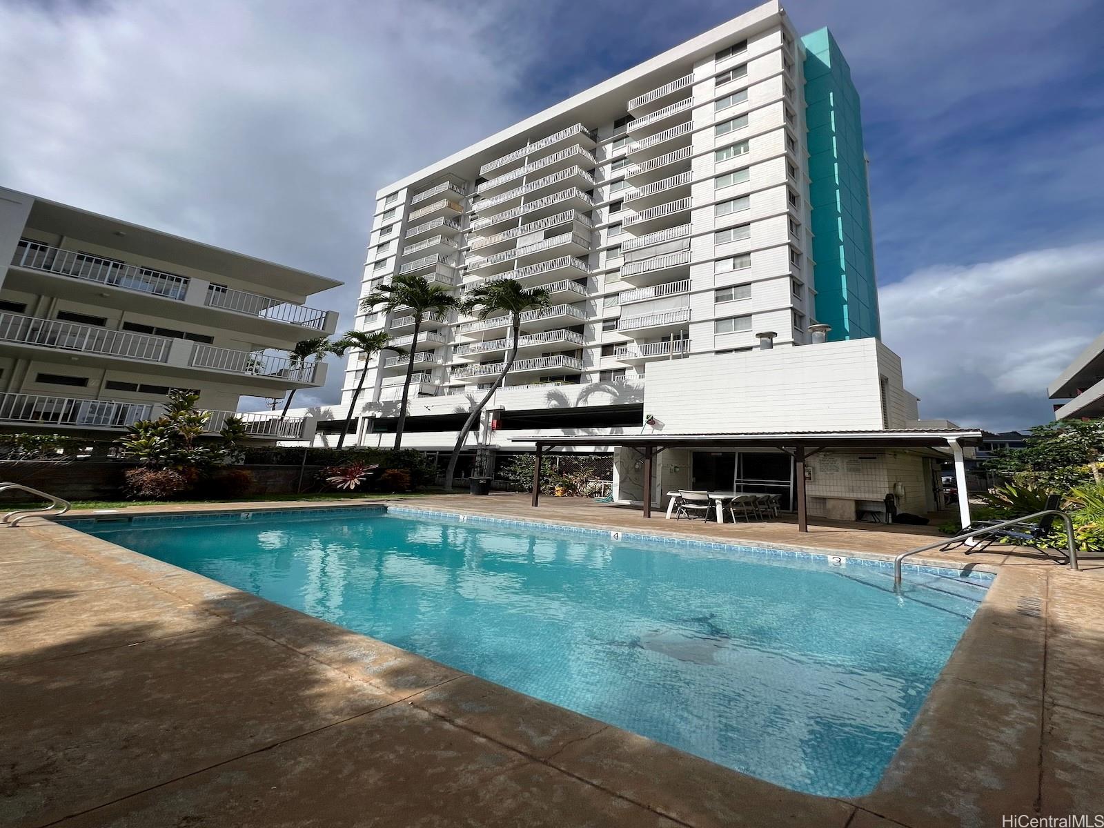 Summer Villa condo # 1101, Honolulu, Hawaii - photo 15 of 18