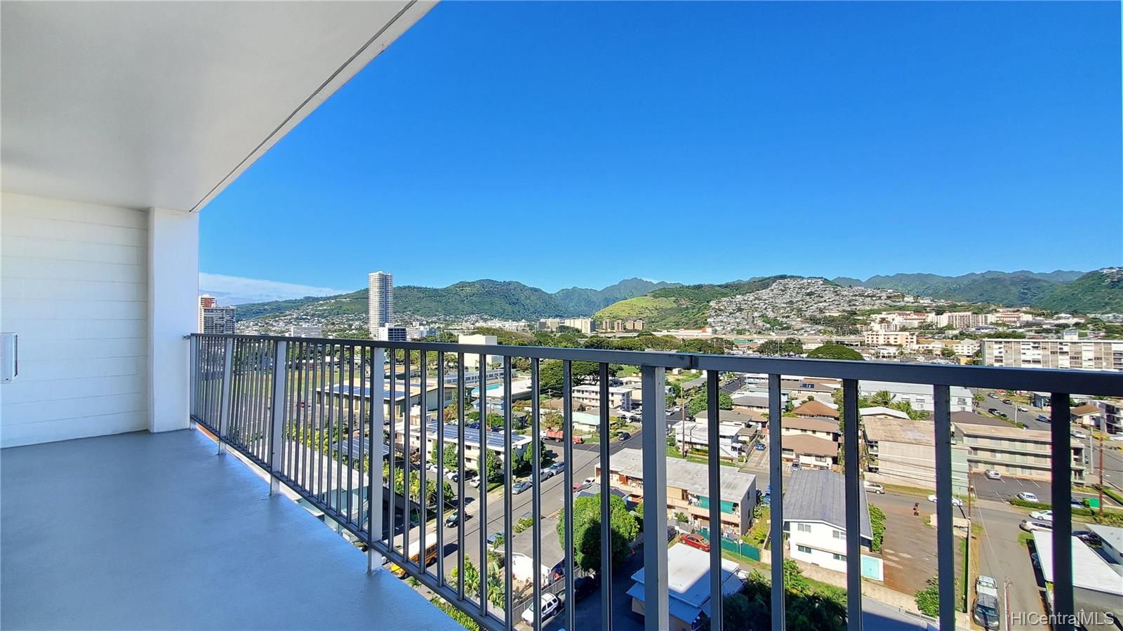 Summer Villa 1204, 737 Olokele Ave, Honolulu Kapahulu condo Sold