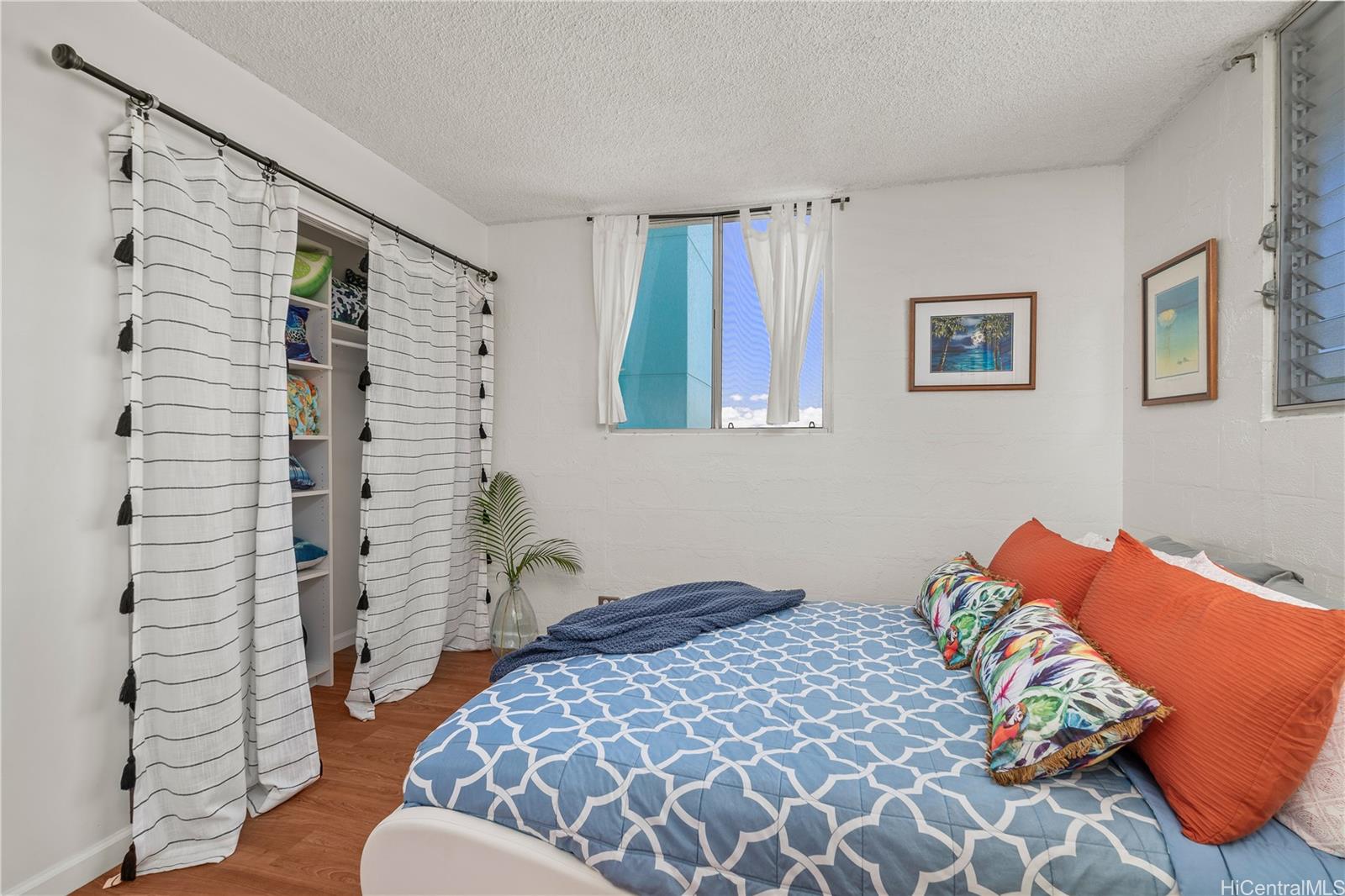 Summer Villa condo # 602, Honolulu, Hawaii - photo 14 of 25
