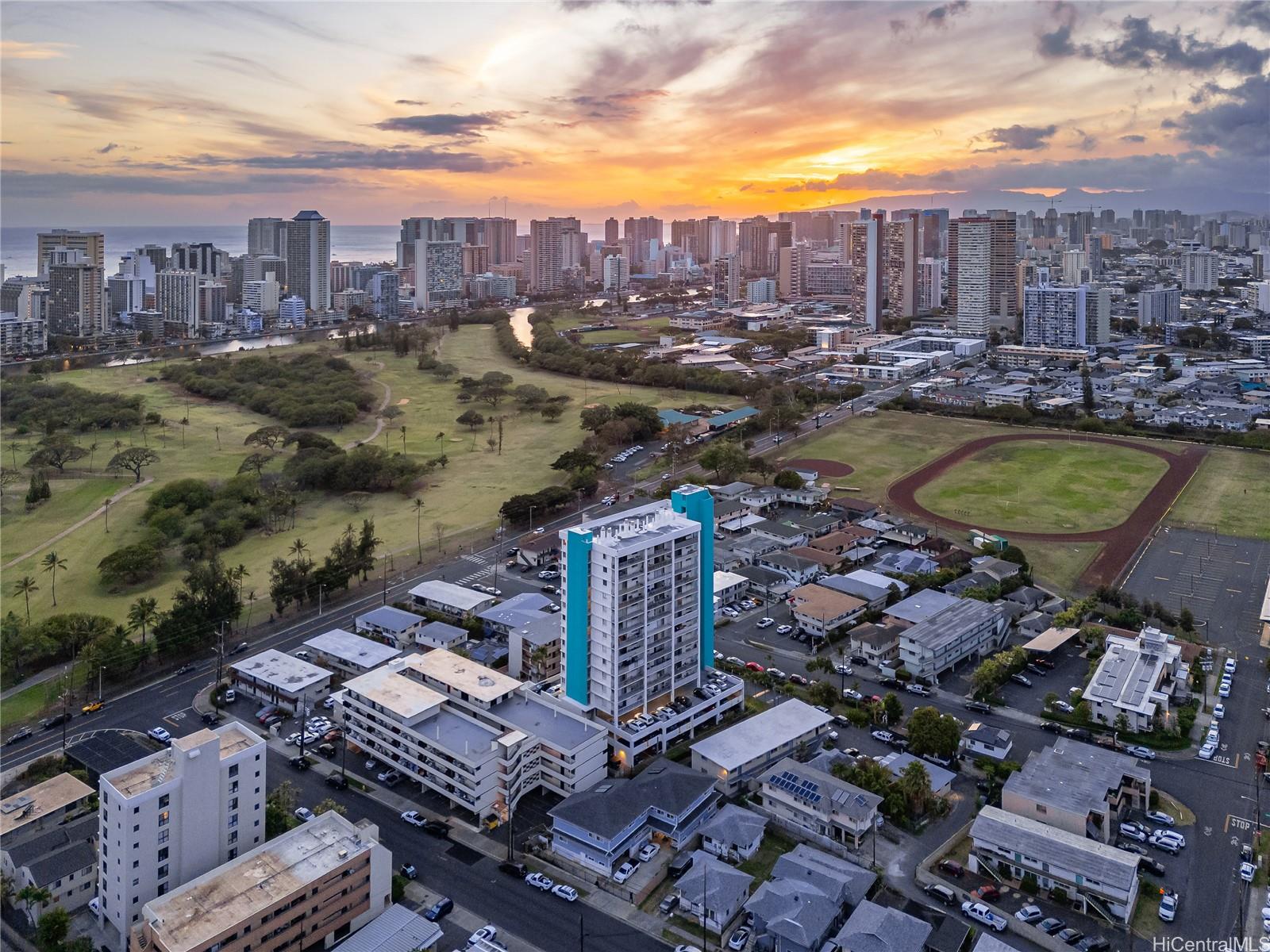 Summer Villa condo # 602, Honolulu, Hawaii - photo 23 of 25