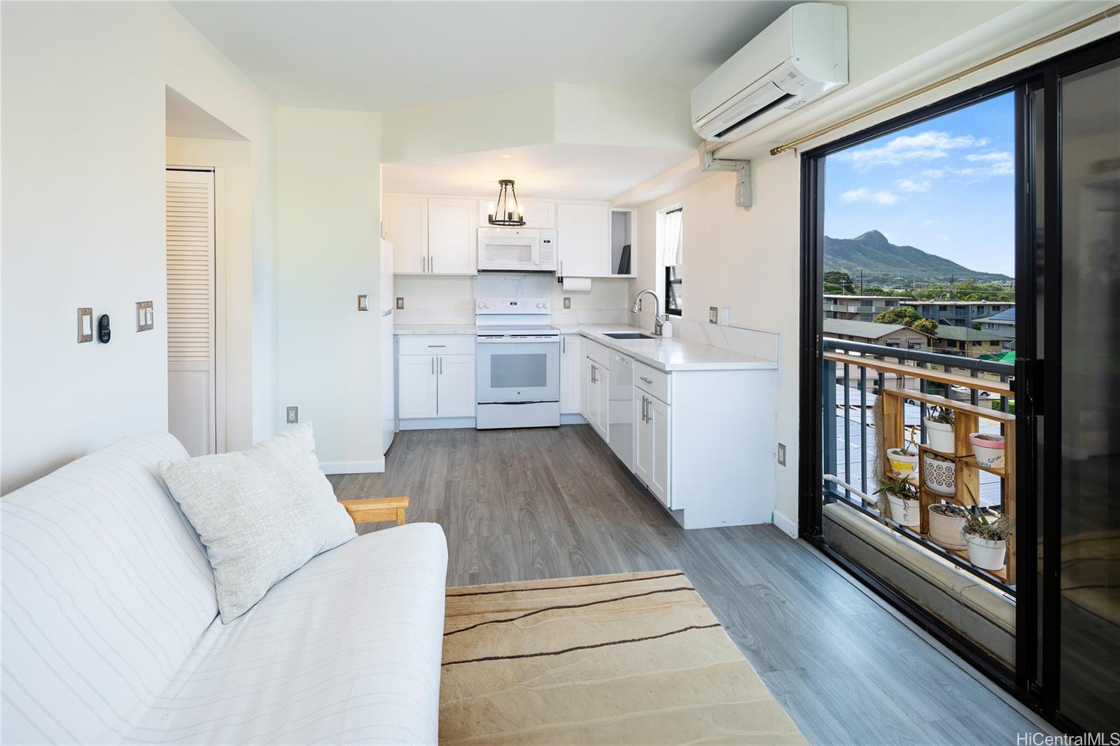 Palani Vista condo # 502, Honolulu, Hawaii - photo 9 of 21