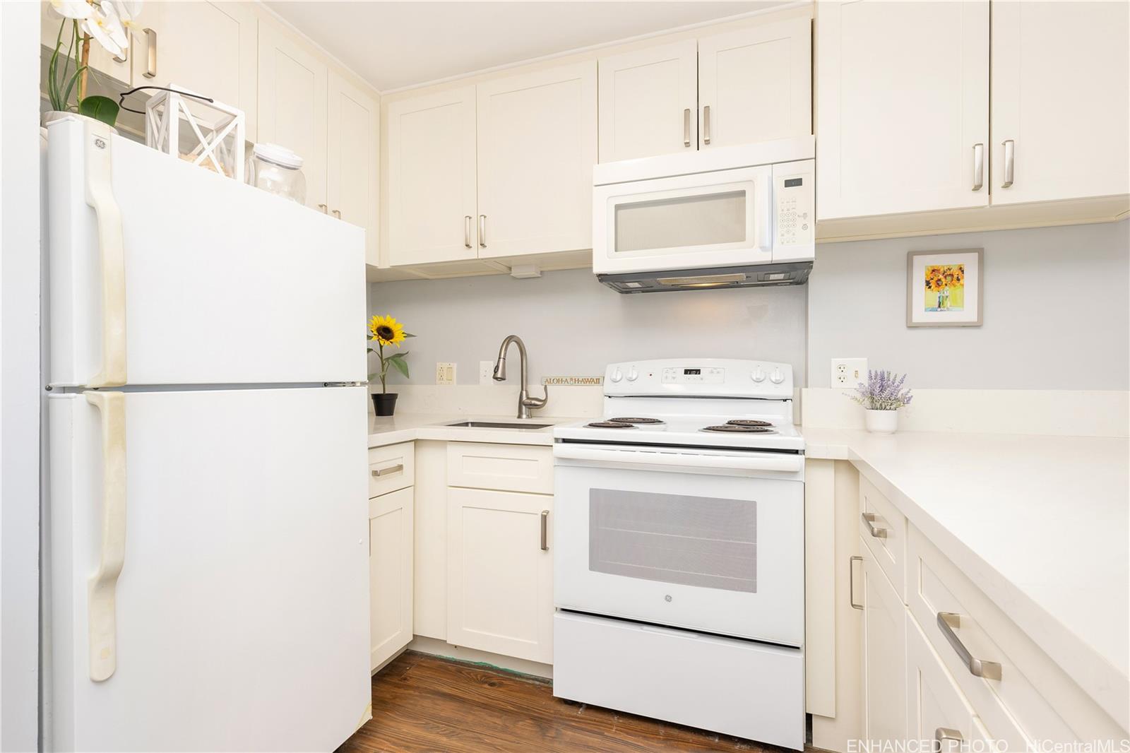 Hausten condo # 901, Honolulu, Hawaii - photo 7 of 24