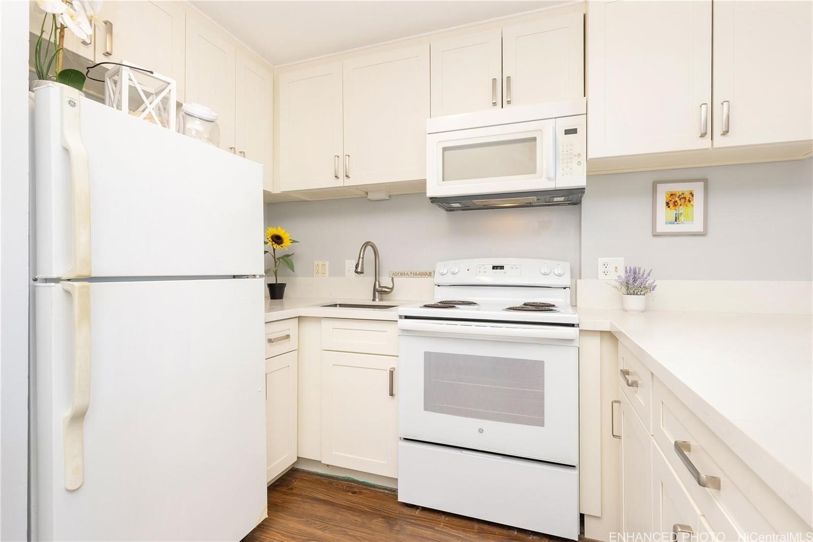 Hausten condo # 901, Honolulu, Hawaii - photo 7 of 24