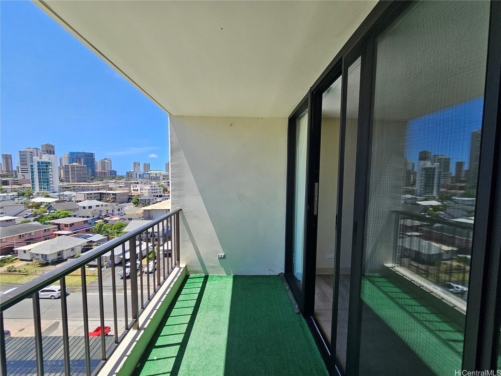 739 Hausten Street Honolulu - Rental - photo 14 of 24