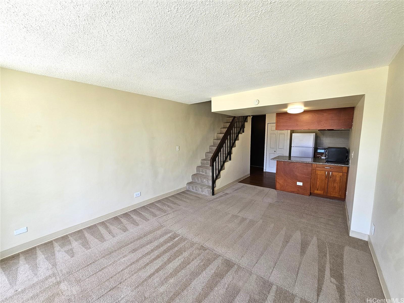 739 Hausten Street Honolulu - Rental - photo 9 of 24