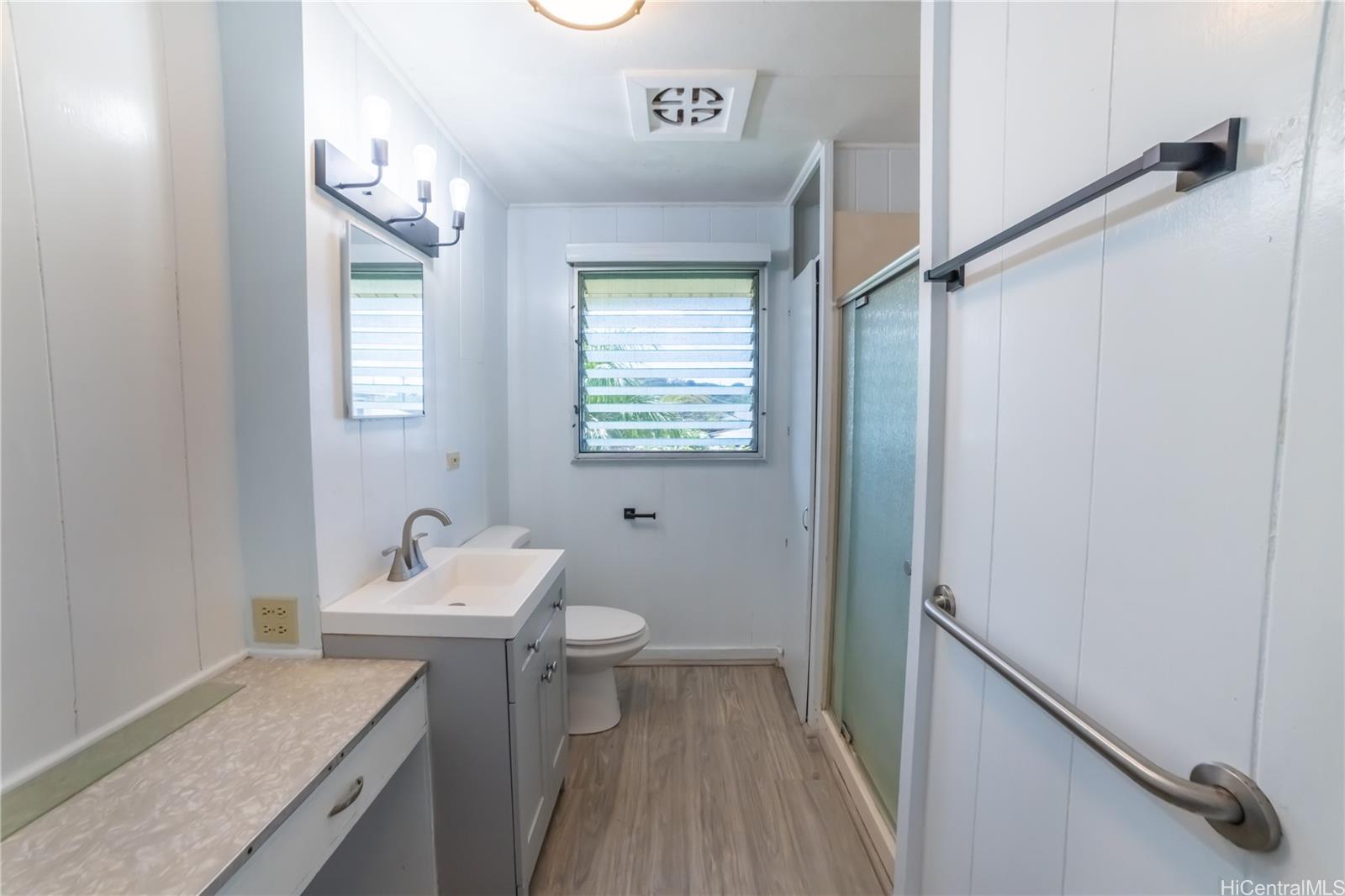 741  Alewa Drive Puunui, Honolulu home - photo 13 of 24