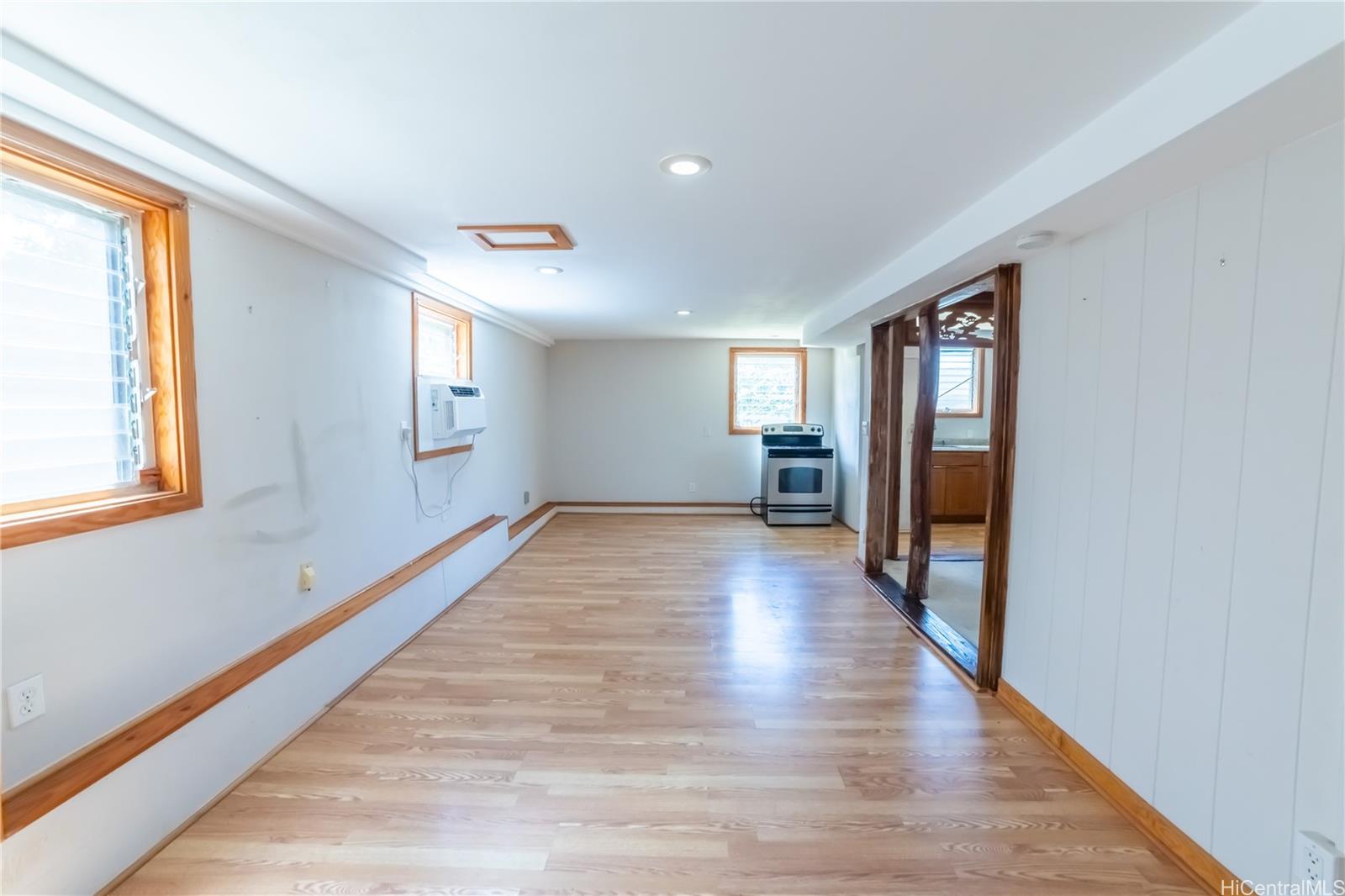 741  Alewa Drive Puunui, Honolulu home - photo 16 of 24