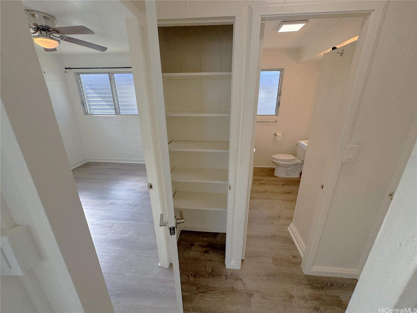 741 Hoawa St Honolulu - Rental - photo 4 of 12