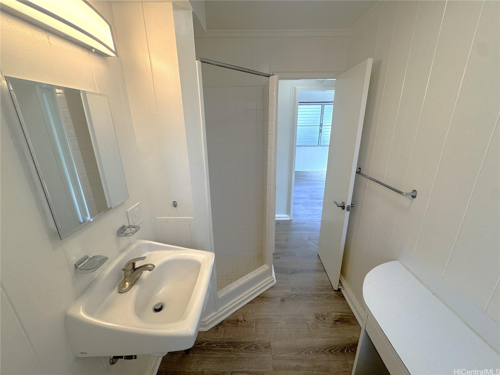 741 Hoawa St Honolulu - Rental - photo 6 of 12