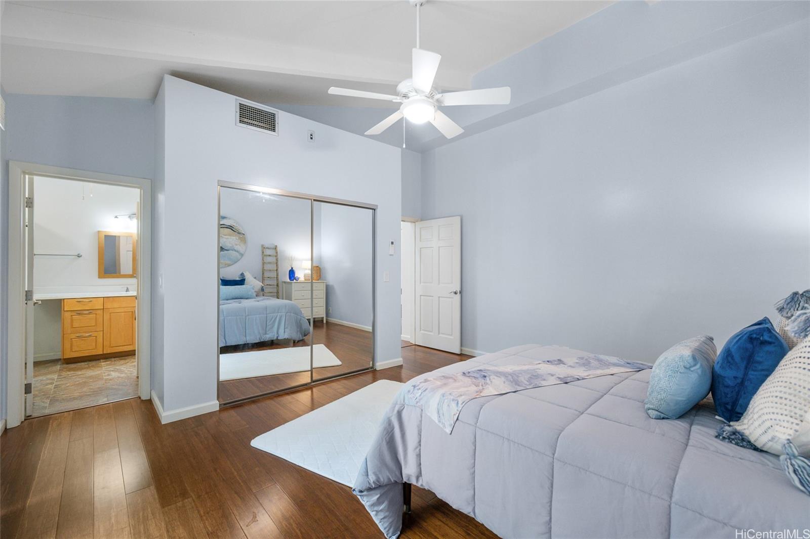 7440  Kamehame Place Kamehame Ridge, Hawaii Kai home - photo 12 of 25