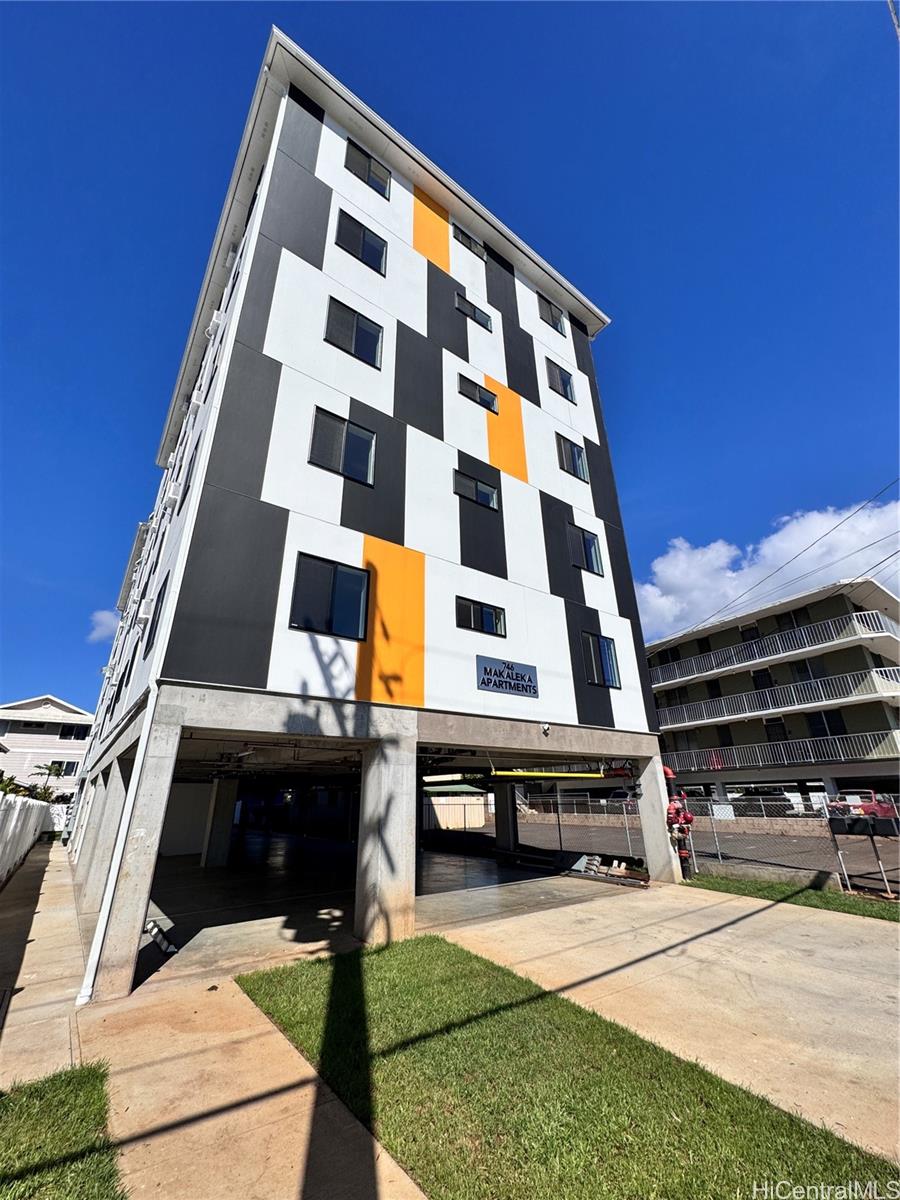 746 Makaleka Ave Honolulu - Rental - photo 2 of 12