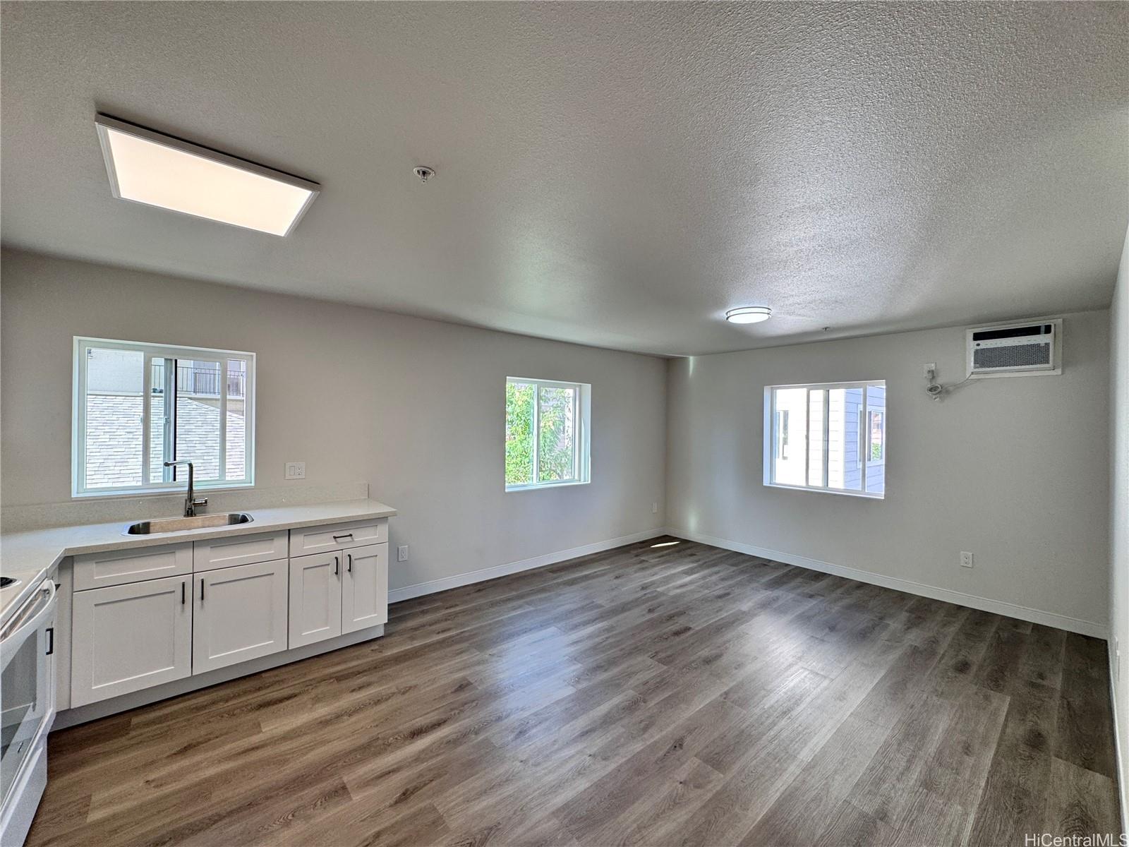 746 Makaleka Ave Honolulu - Rental - photo 6 of 12