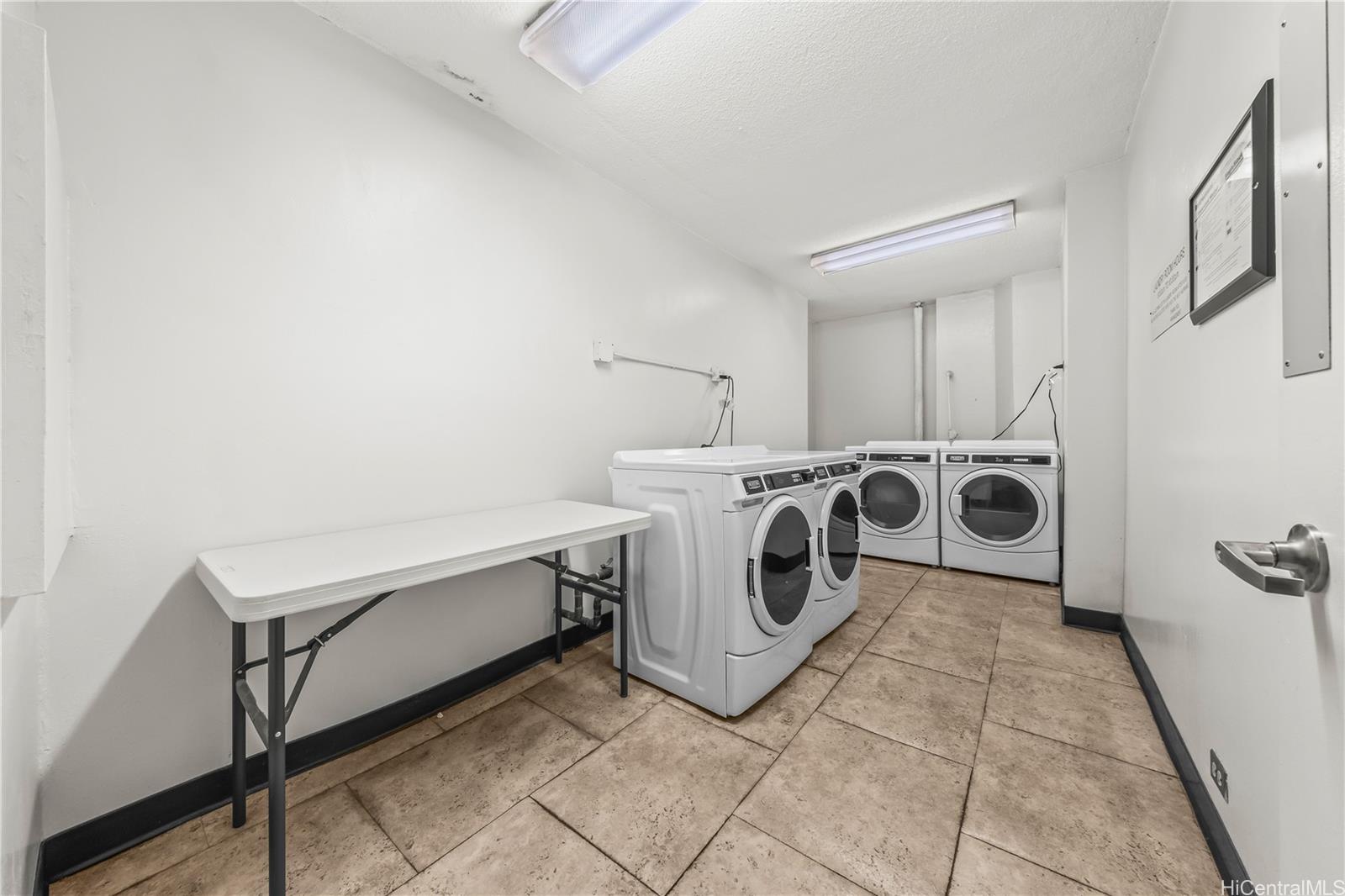 Pacific Grand condo # 1405, Honolulu, Hawaii - photo 14 of 19