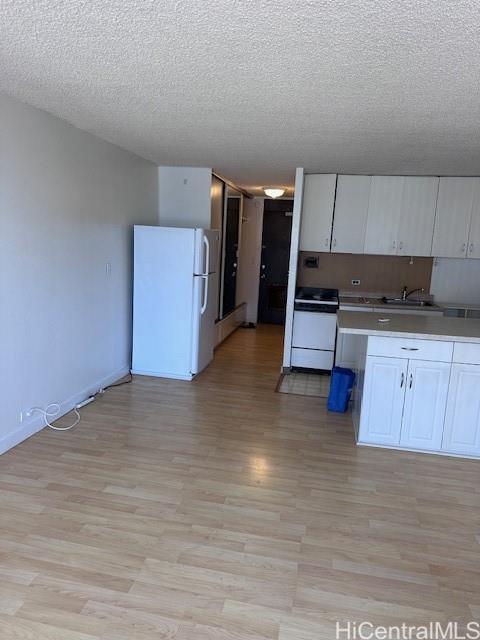 Pacific Grand condo # 1503, Honolulu, Hawaii - photo 5 of 10