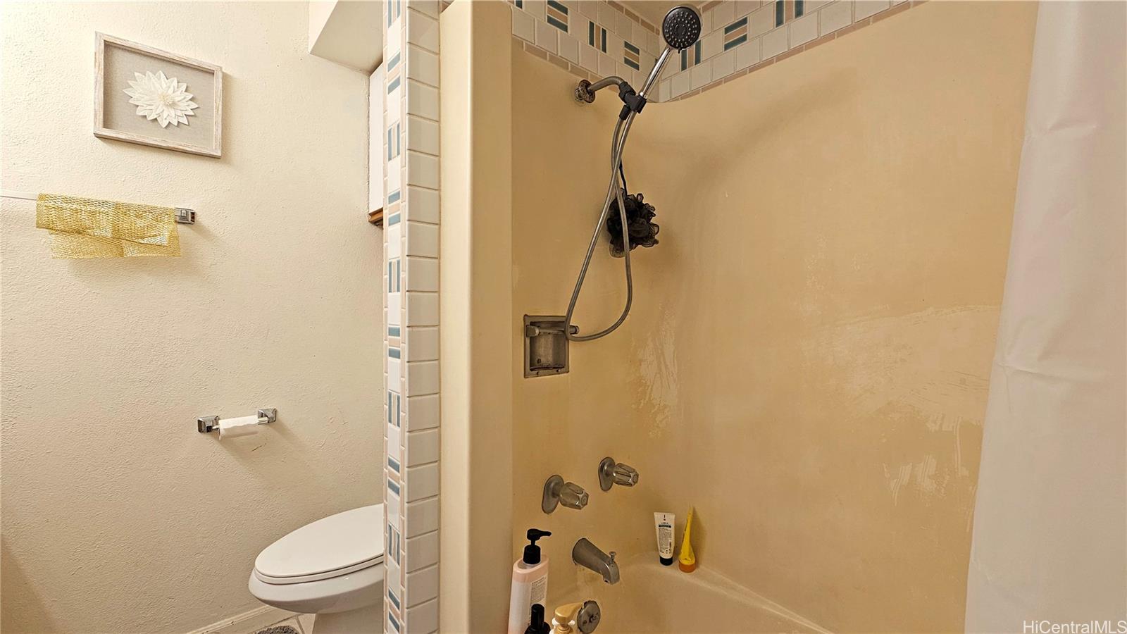 Pacific Grand condo # 1617, Honolulu, Hawaii - photo 11 of 19