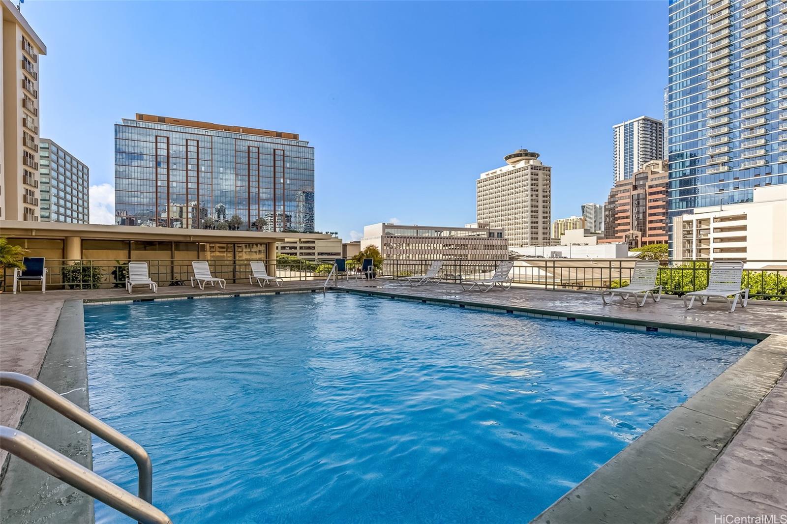 Pacific Grand condo # 1815, Honolulu, Hawaii - photo 12 of 15