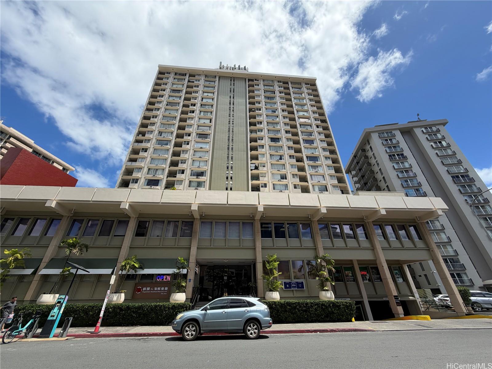 Pacific Grand condo # 2112, Honolulu, Hawaii - photo 11 of 13