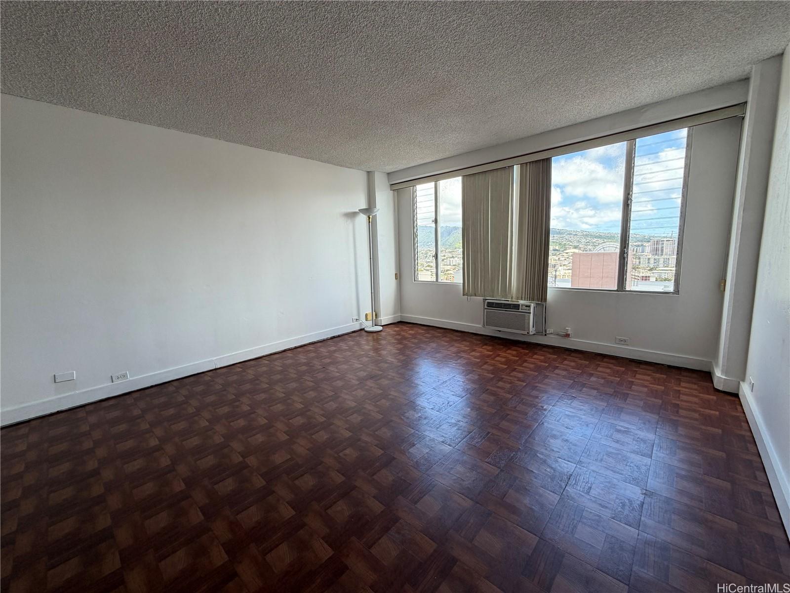 Pacific Grand condo # 2112, Honolulu, Hawaii - photo 6 of 13