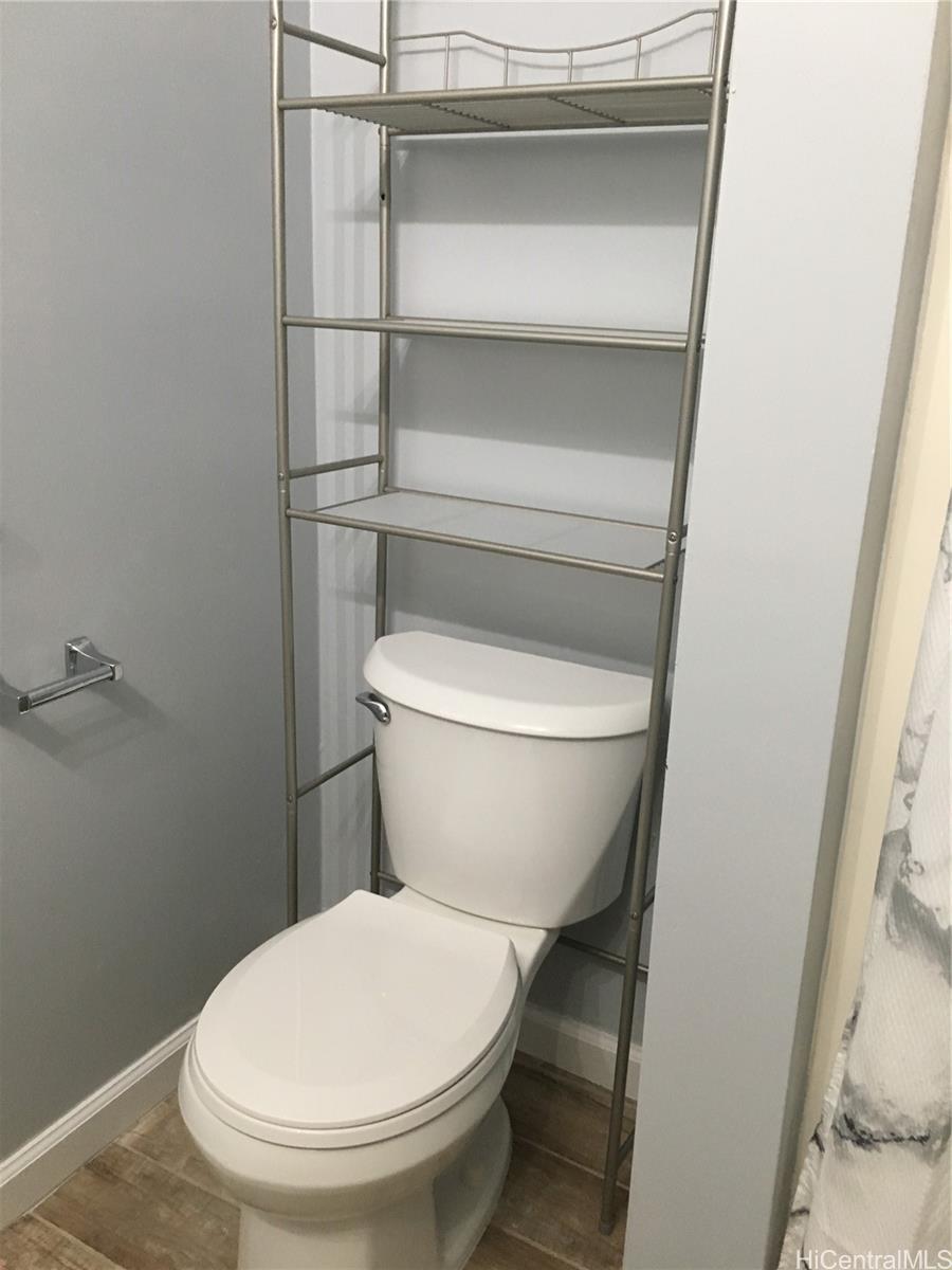 747 Amana Street Honolulu - Rental - photo 7 of 9