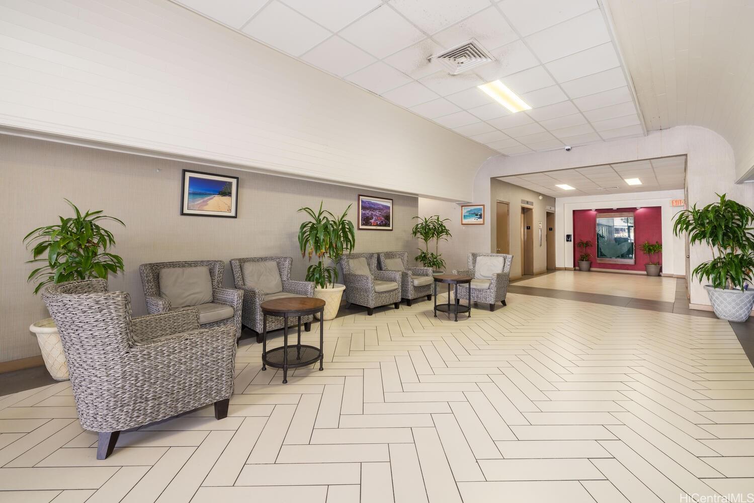 Pacific Grand condo # 404, Honolulu, Hawaii - photo 3 of 20