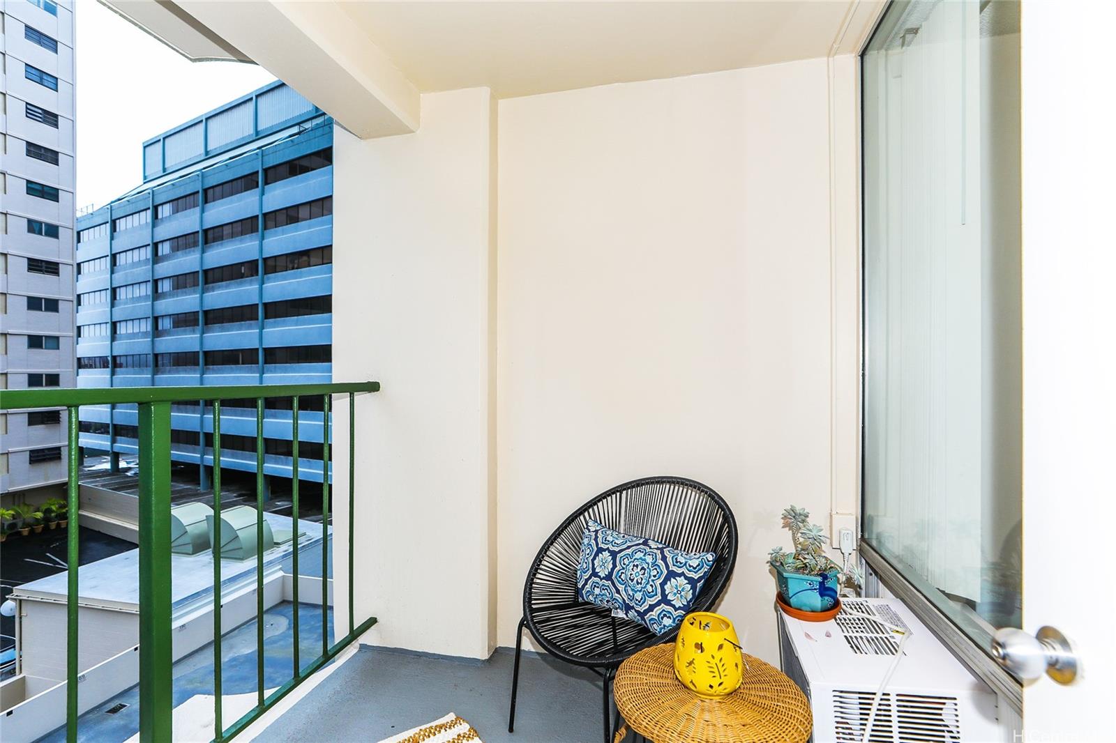 Pacific Grand condo # 613, Honolulu, Hawaii - photo 3 of 20