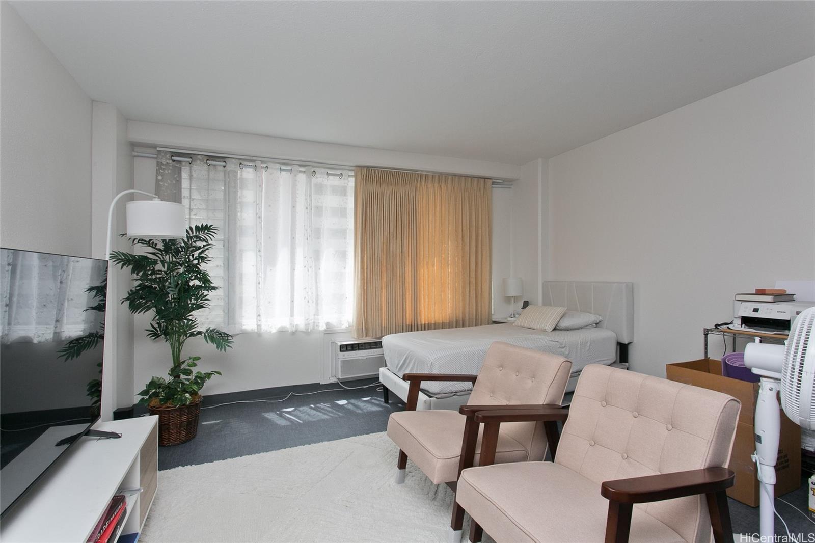 Pacific Grand condo # 810, Honolulu, Hawaii - photo 2 of 10