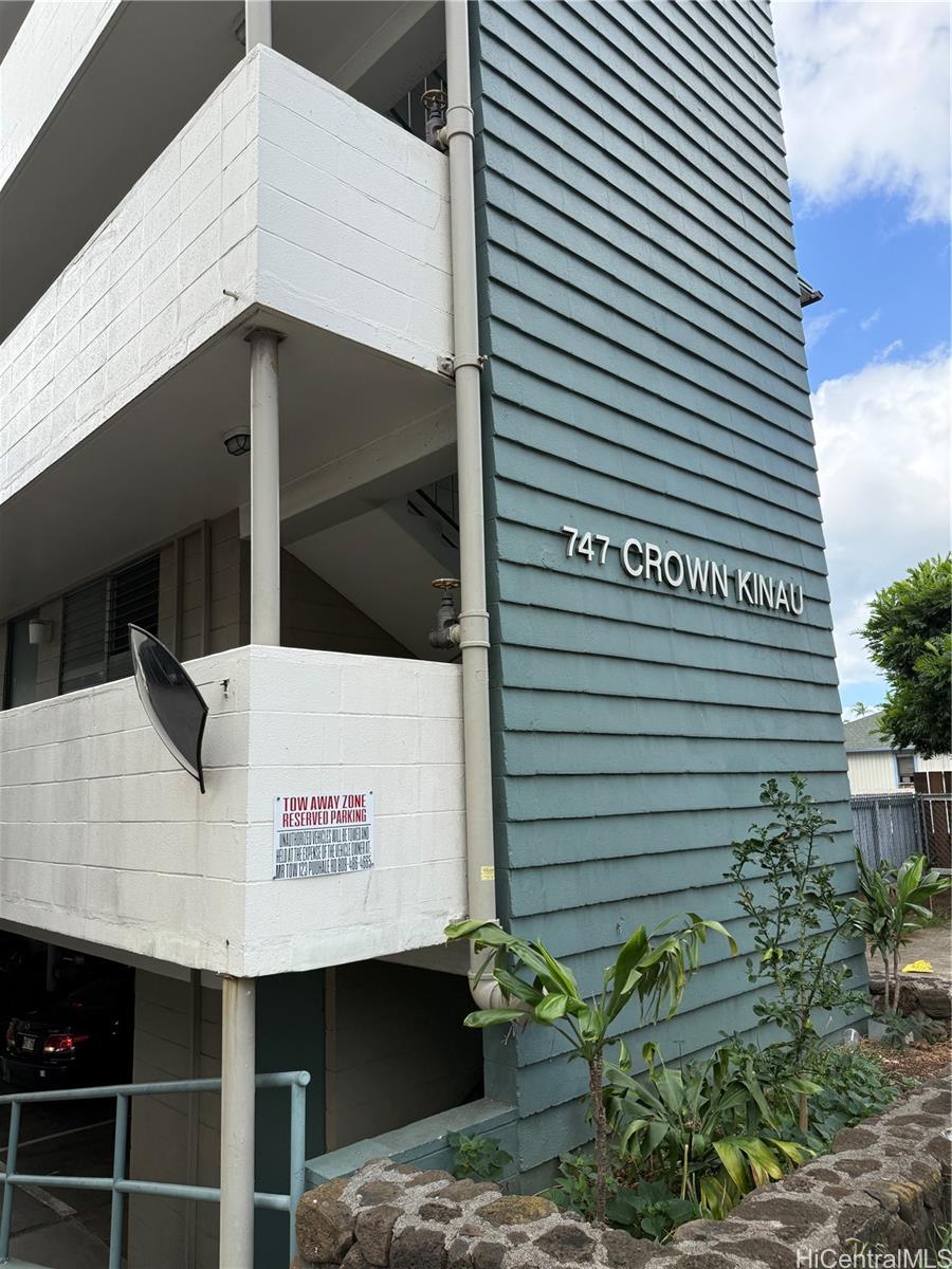 Crown Kinau condo # 14, Honolulu, Hawaii - photo 20 of 23