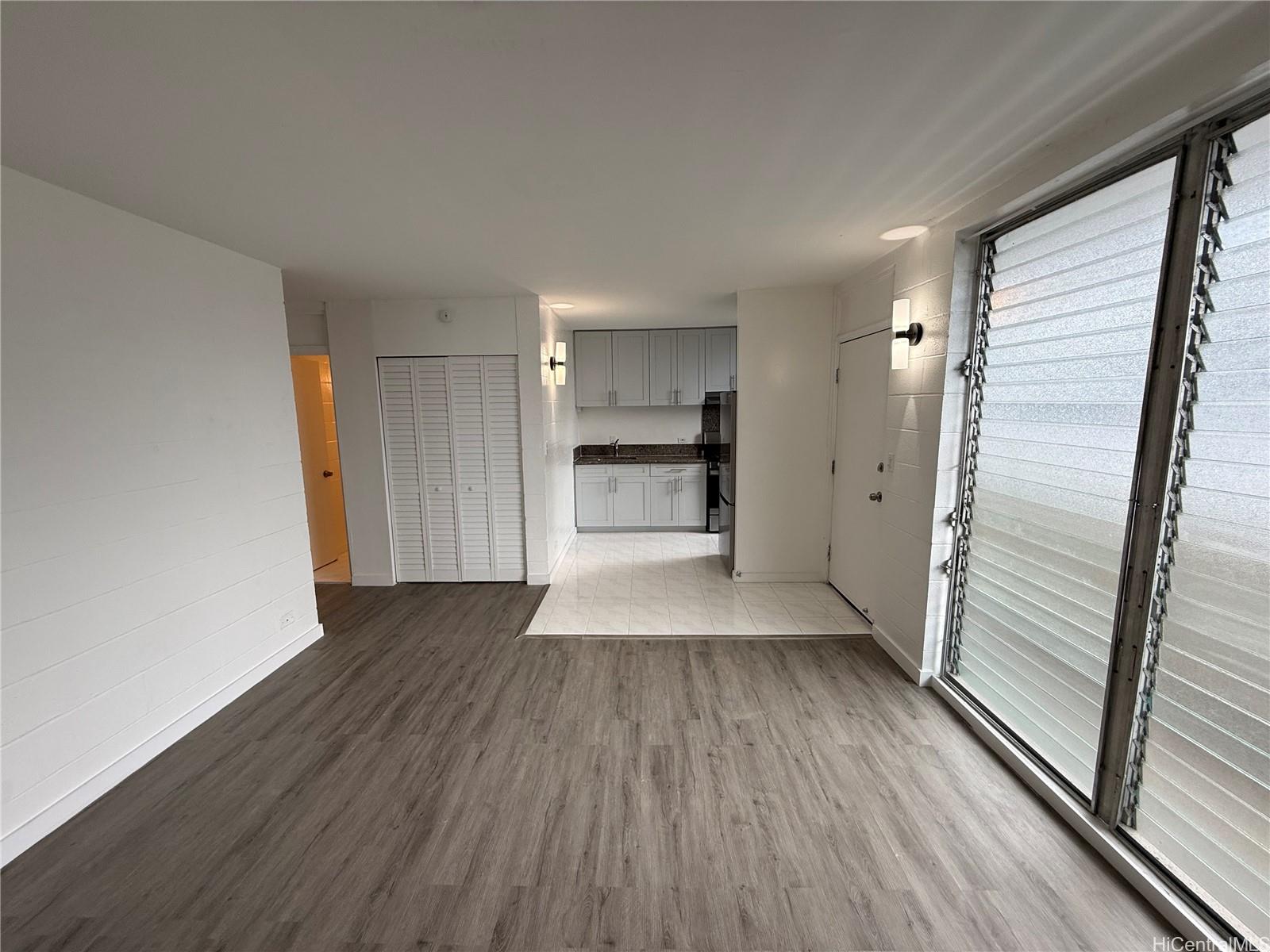 Crown Kinau condo # 14, Honolulu, Hawaii - photo 5 of 23