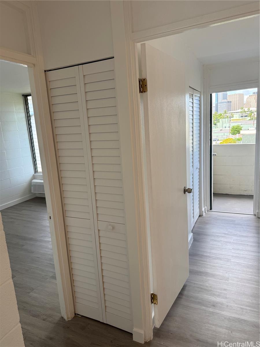 Crown Kinau condo # 14, Honolulu, Hawaii - photo 9 of 23