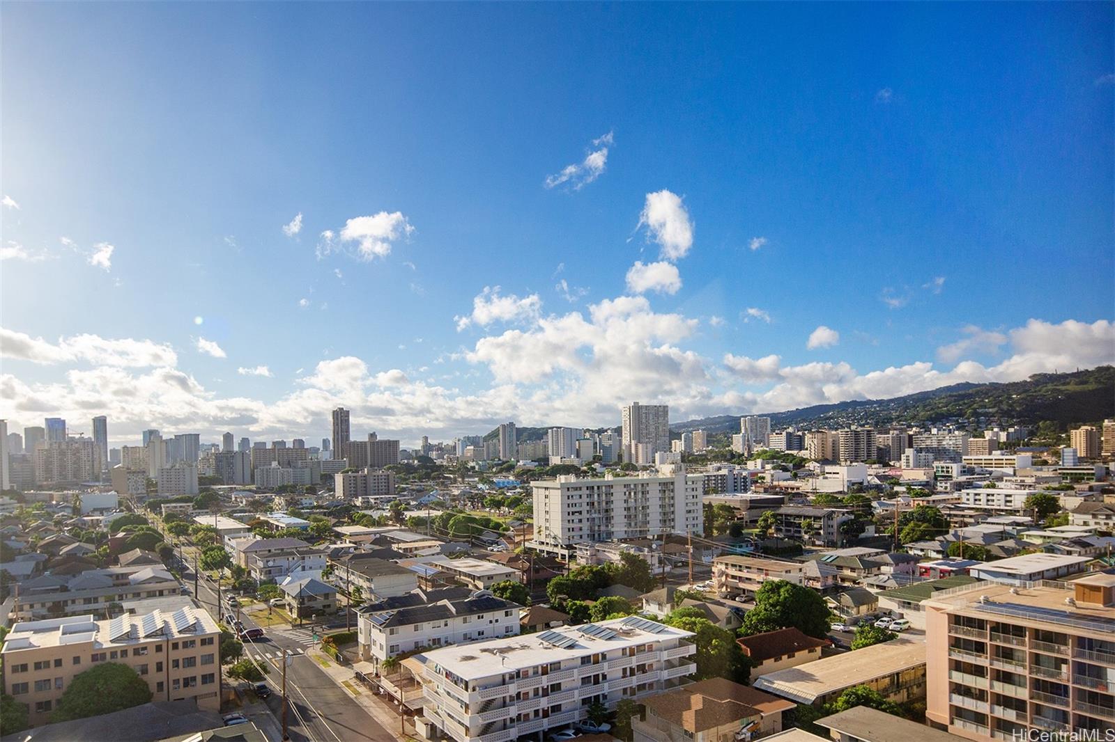 747 Wiliwili St Honolulu - Rental - photo 10 of 12