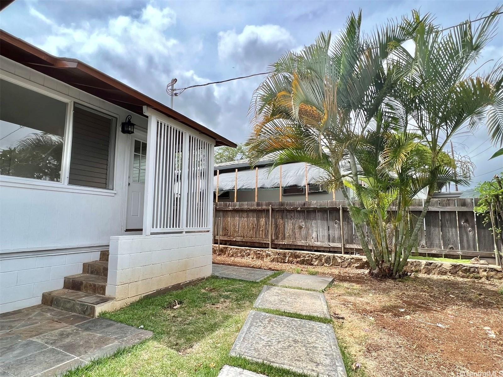 748 Luawai St Honolulu - Rental - photo 14 of 25