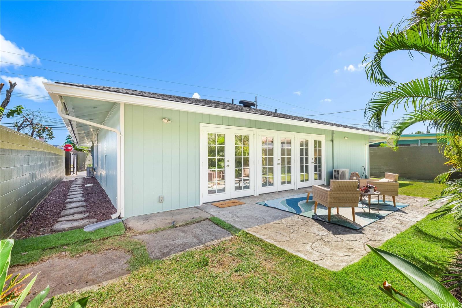 749  Oneawa Street Coconut Grove, Kailua home - photo 16 of 25