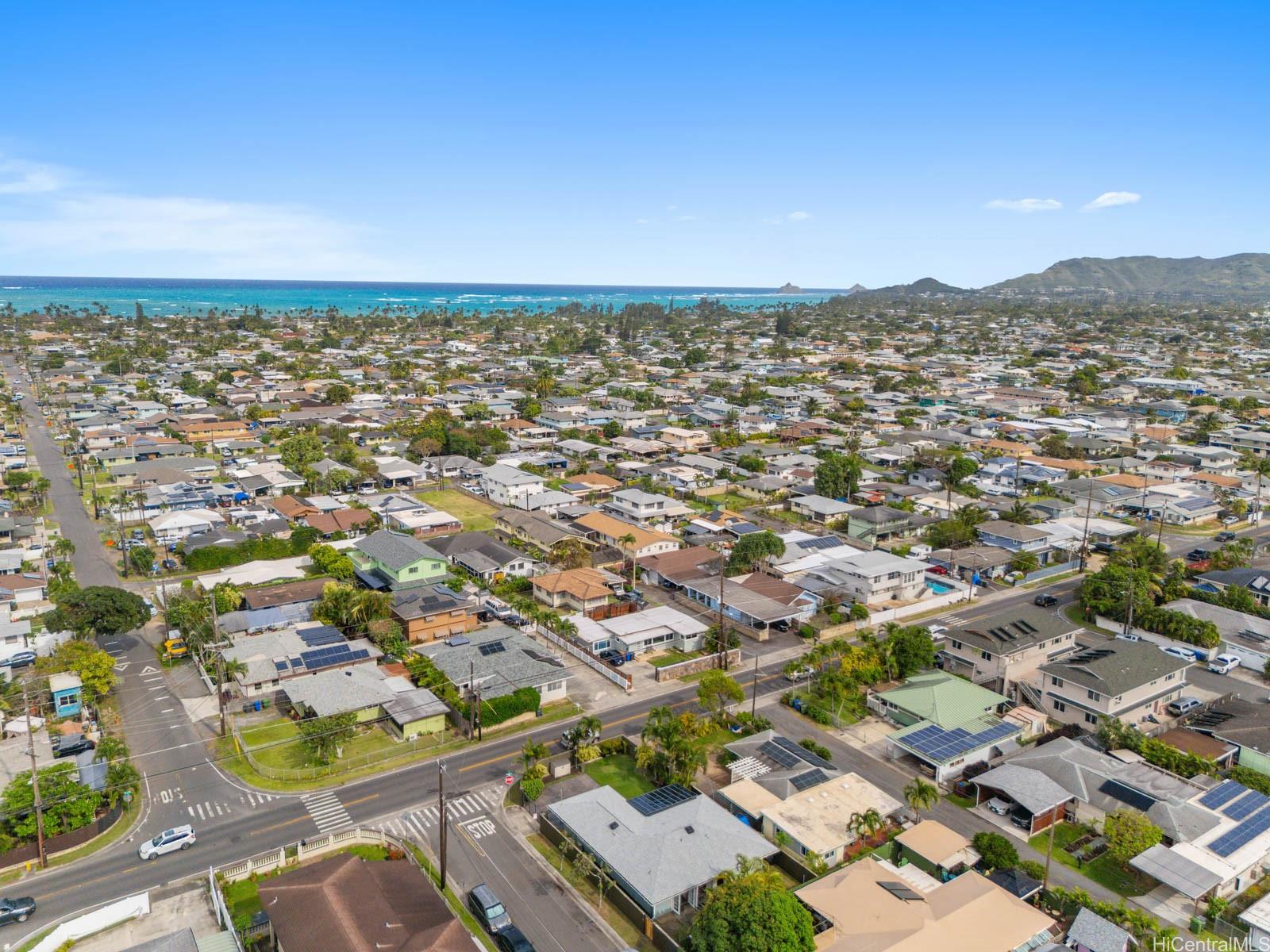 749  Oneawa Street Coconut Grove, Kailua home - photo 23 of 25