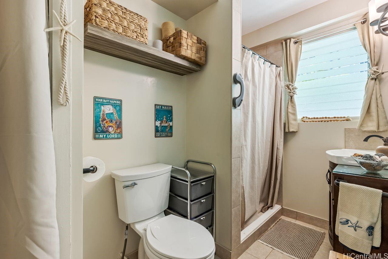 75 Kihapai condo # 3, Kailua, Hawaii - photo 14 of 22