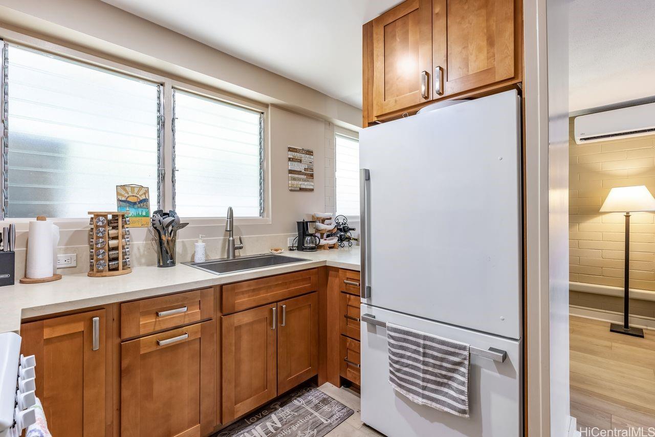 75 Kihapai condo # 3, Kailua, Hawaii - photo 10 of 22