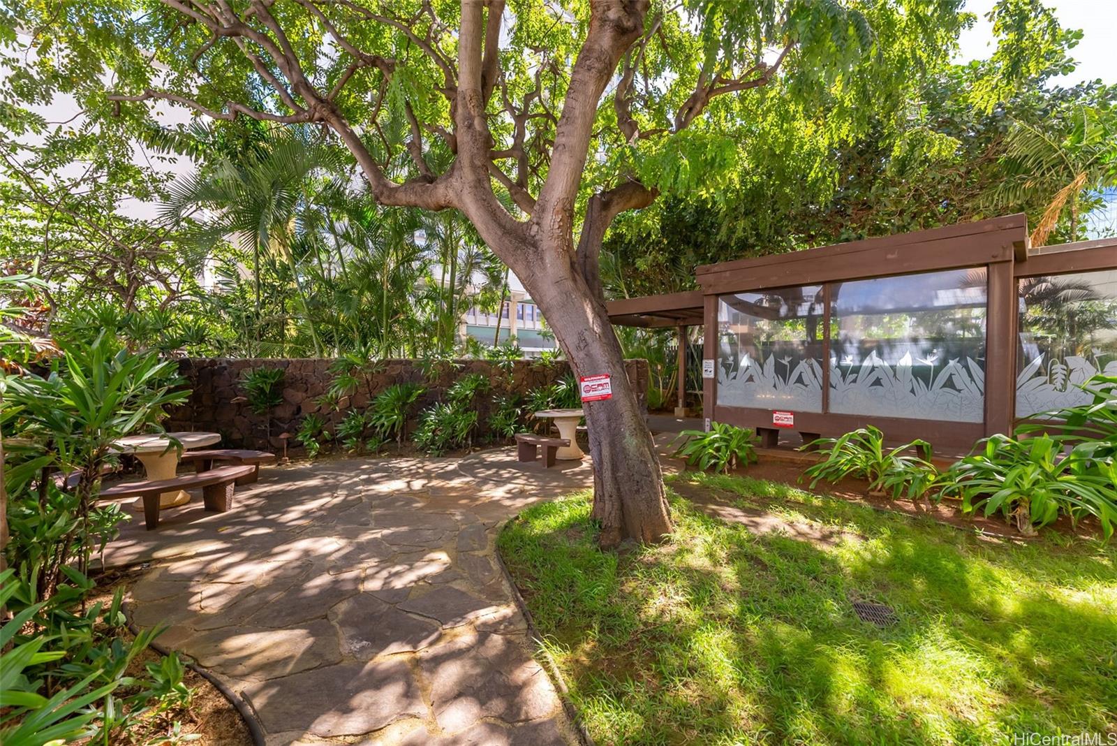 Holiday Village condo # 1207, Honolulu, Hawaii - photo 20 of 25