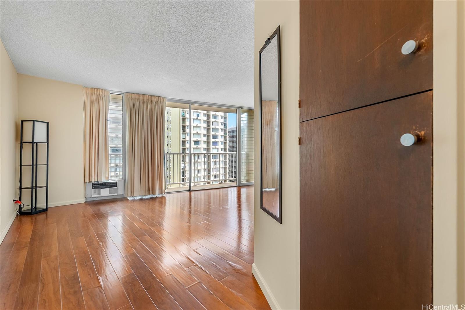 Holiday Village condo # 1207, Honolulu, Hawaii - photo 10 of 25