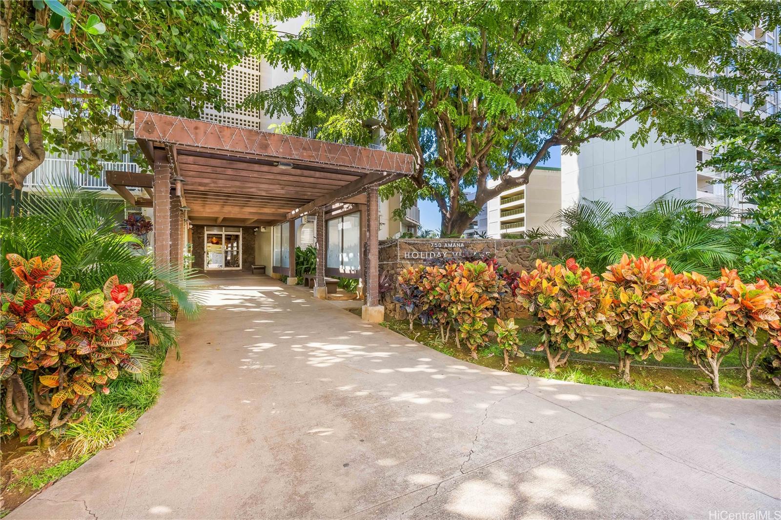 Holiday Village condo # 1211, Honolulu, Hawaii - photo 11 of 12