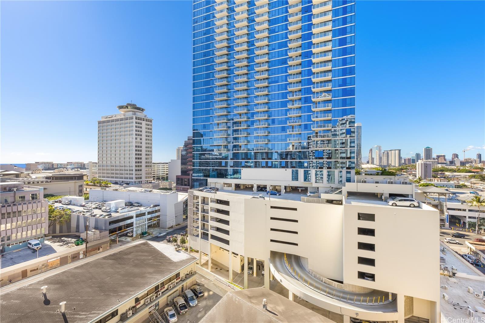 Holiday Village condo # 1211, Honolulu, Hawaii - photo 8 of 12