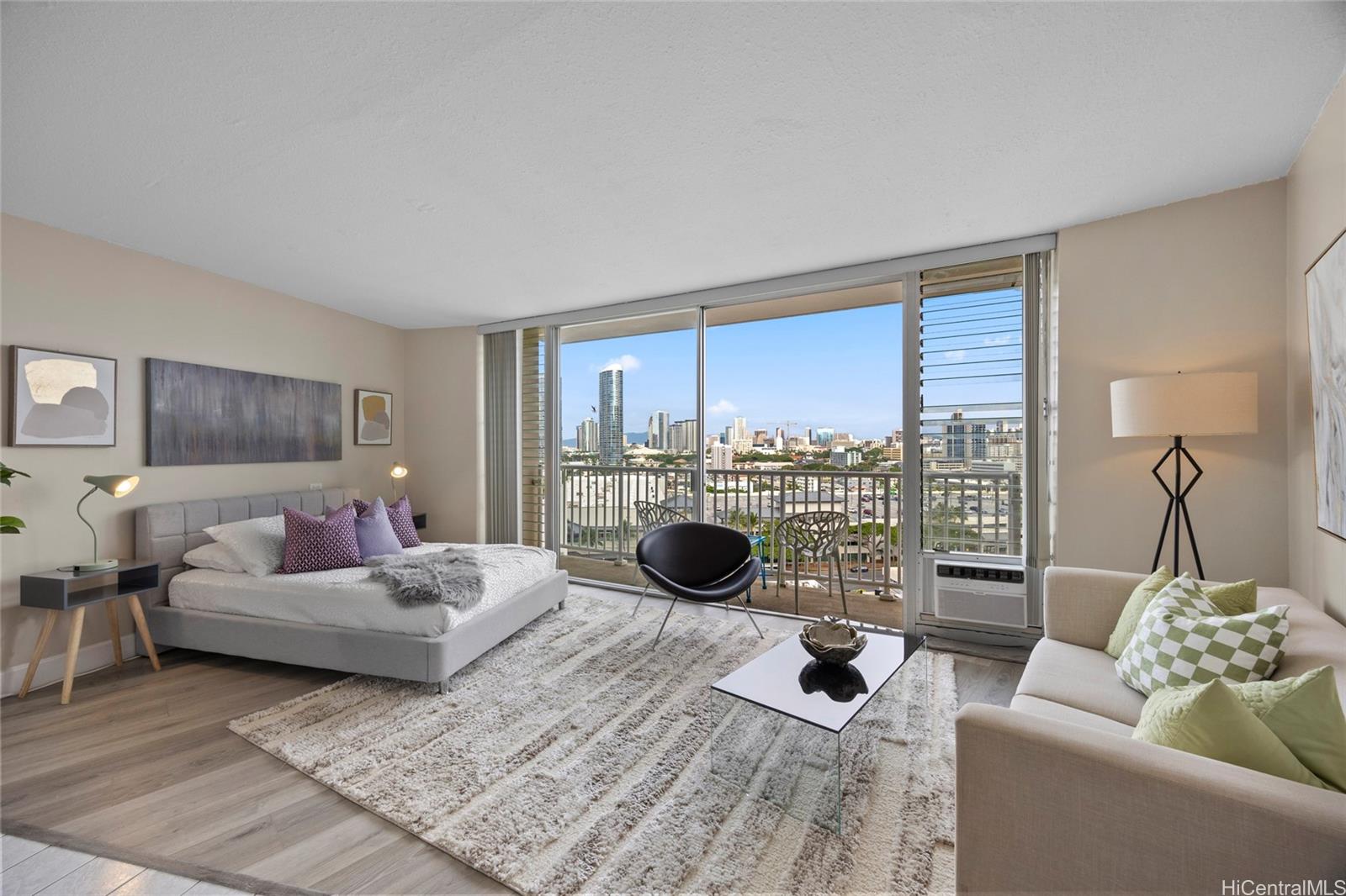 Holiday Village condo # 1302, Honolulu, Hawaii - photo 4 of 24