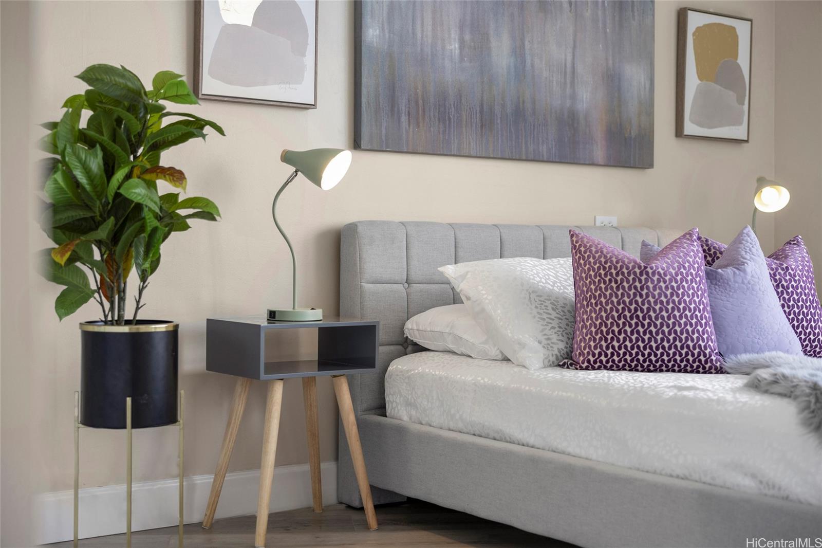 Holiday Village condo # 1302, Honolulu, Hawaii - photo 6 of 24