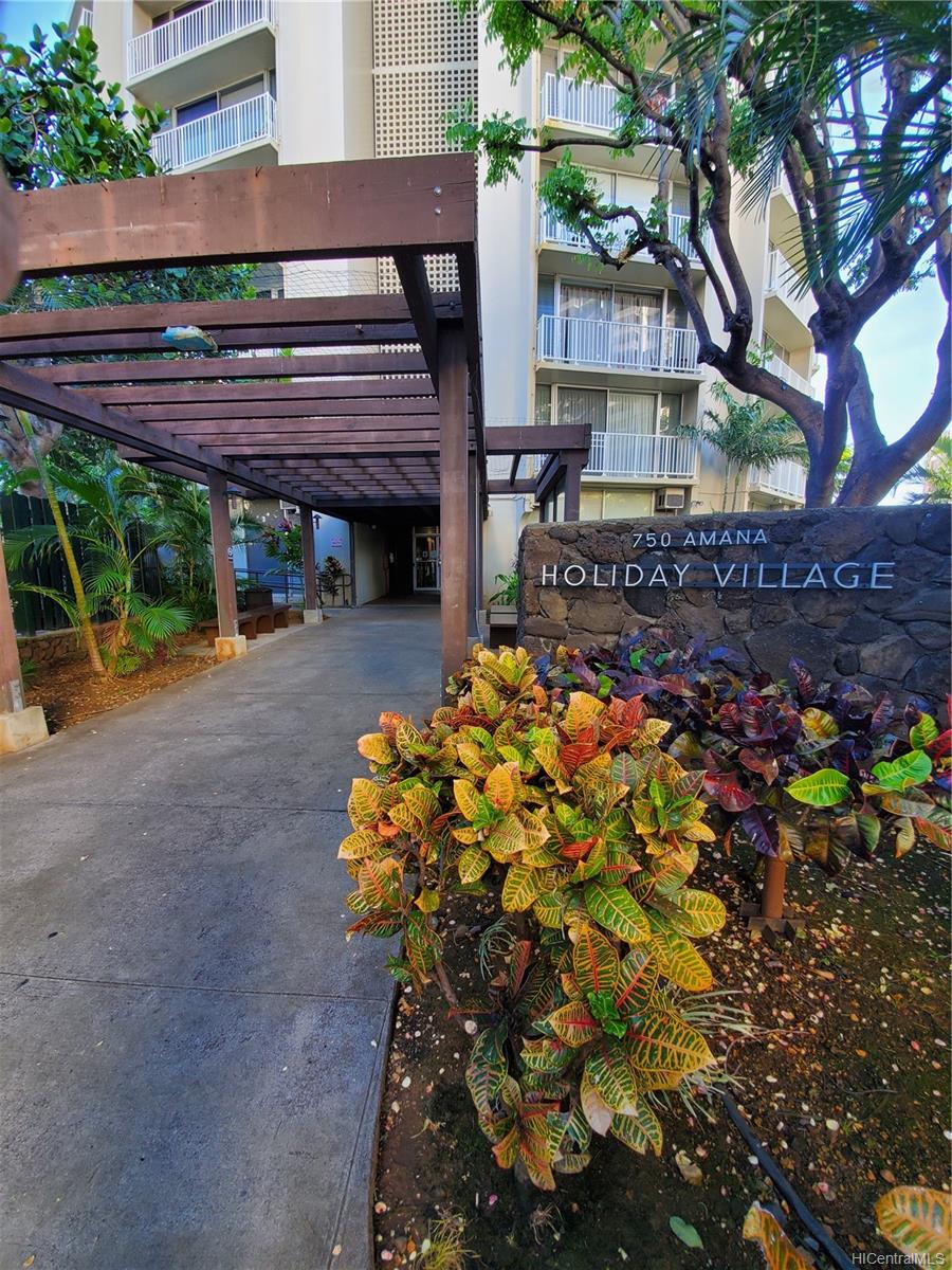 Holiday Village condo # 1809, Honolulu, Hawaii - photo 16 of 21