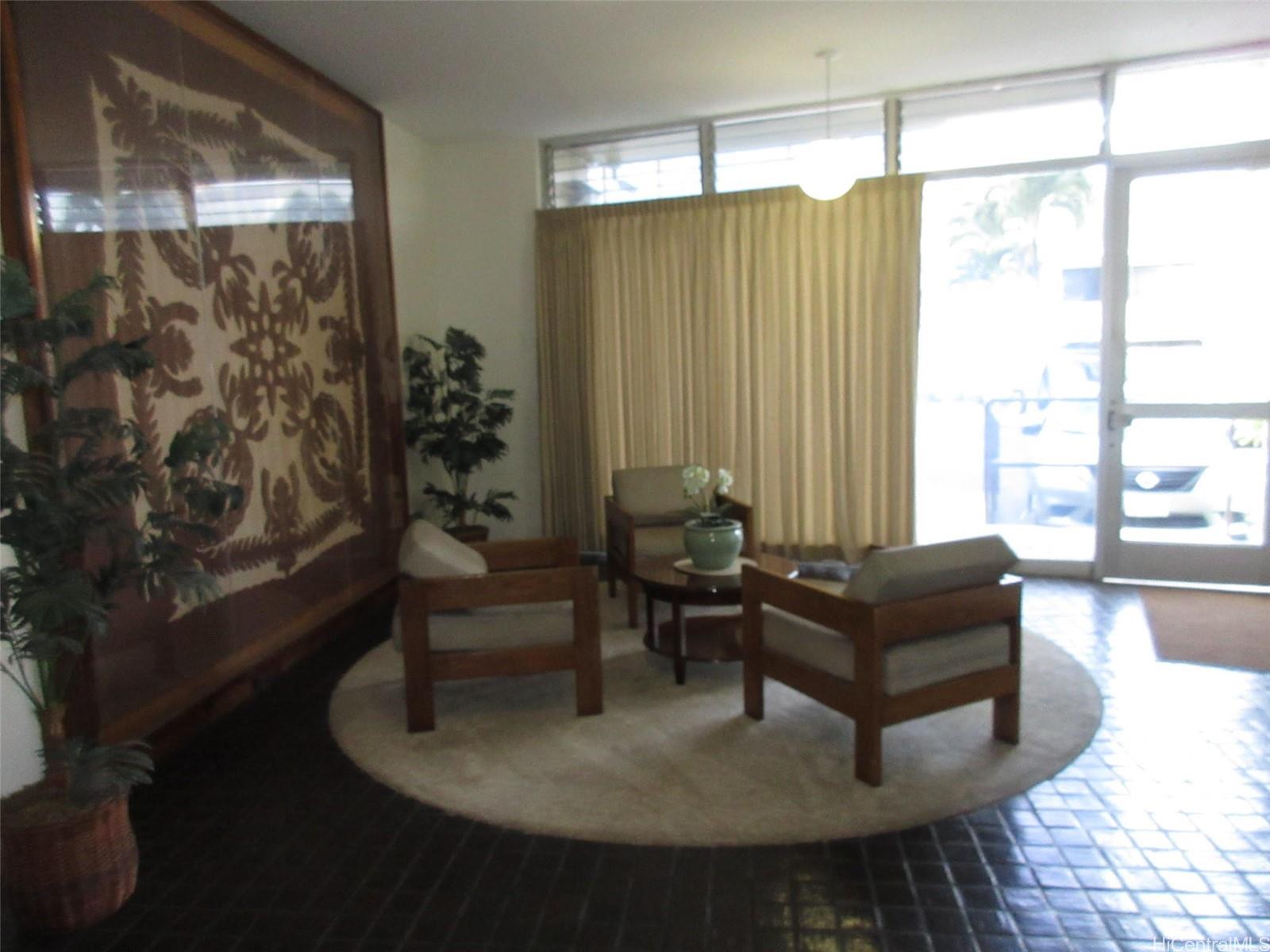 Holiday Village condo # 1902, Honolulu, Hawaii - photo 16 of 21