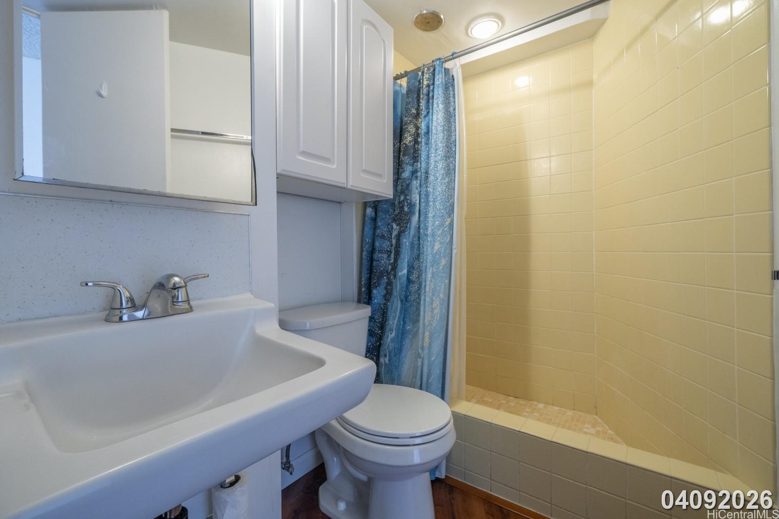 750 Amana Street Honolulu - Rental - photo 17 of 21