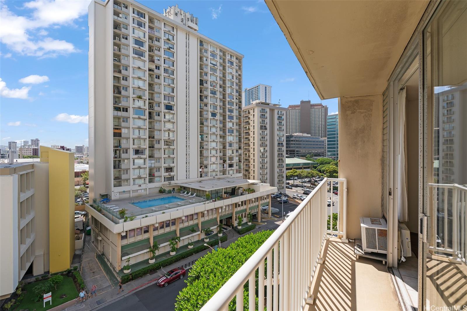 Holiday Village condo # 806, Honolulu, Hawaii - photo 16 of 22