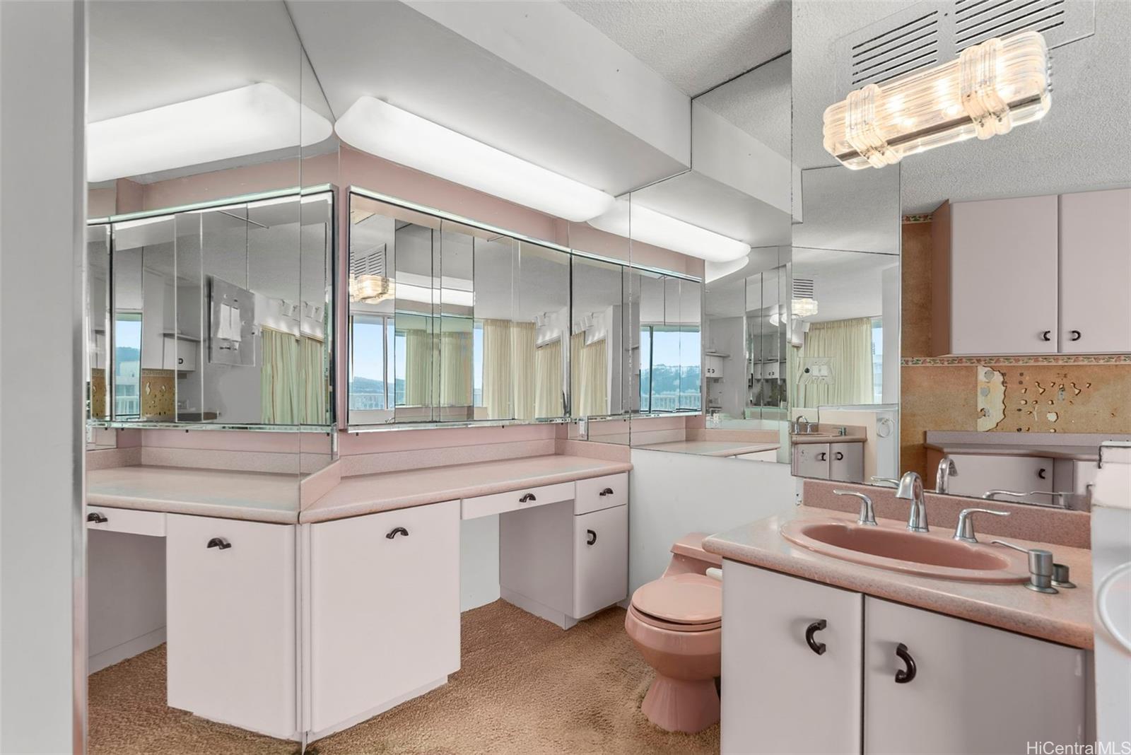 Holiday Village condo # P2, Honolulu, Hawaii - photo 11 of 25