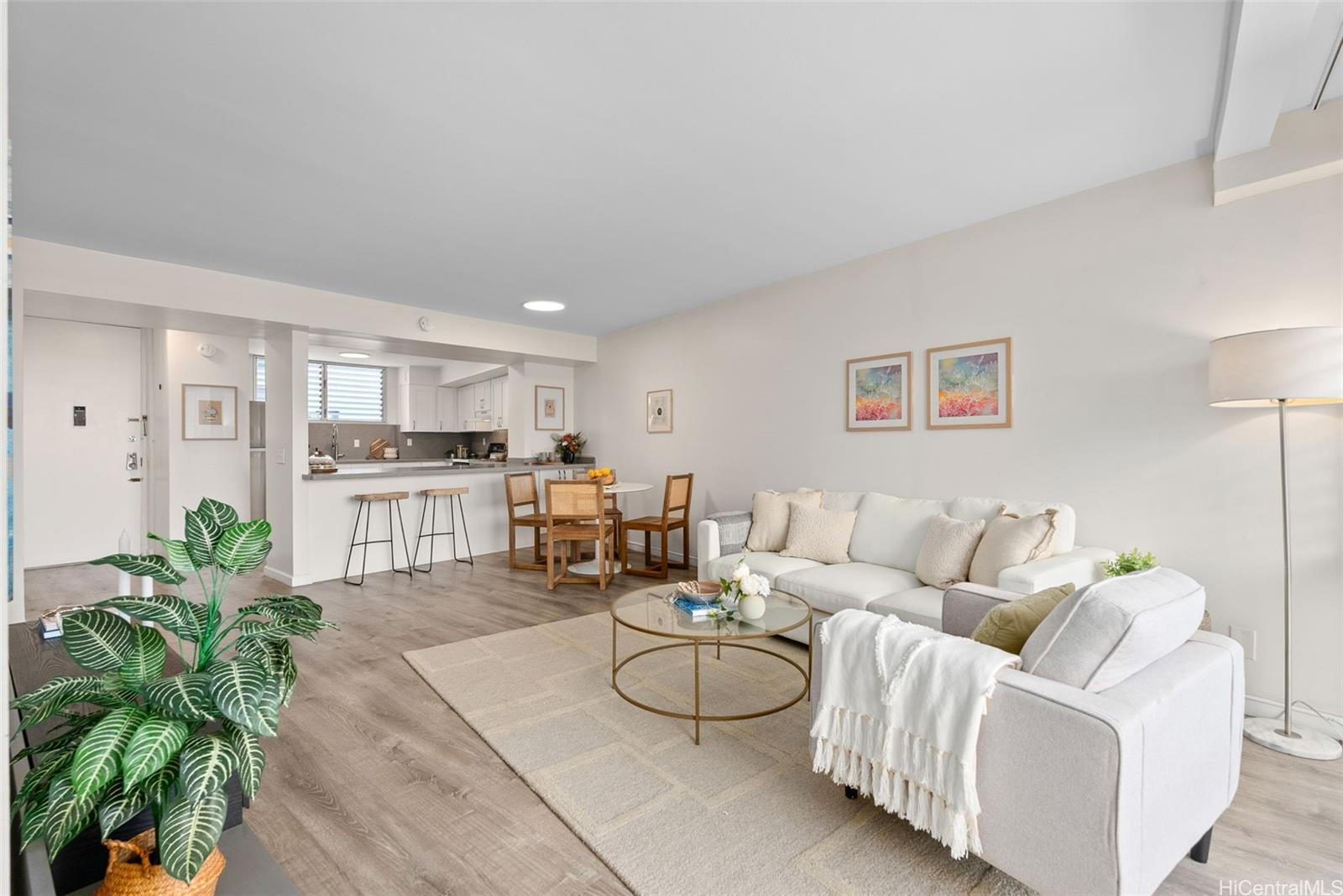 Kapiolani Belaire condo # 1007, Honolulu, Hawaii - photo 3 of 25